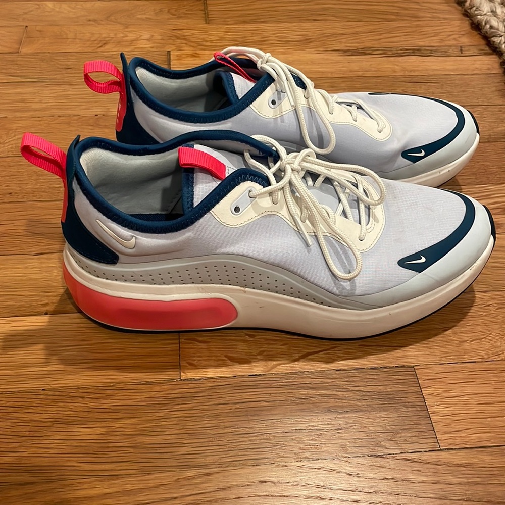 Nike Airmax trainers. Size 10.5